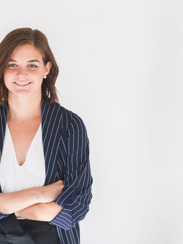 modern-business-woman-portrait.jpg